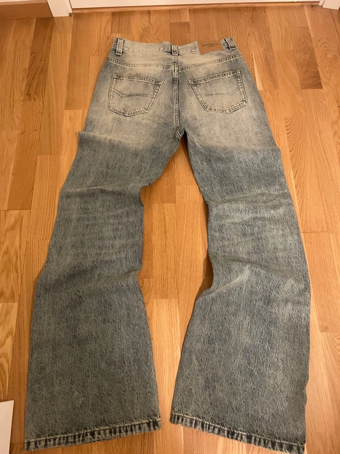 Ljusblåa flared jeans med vintage-look - 3