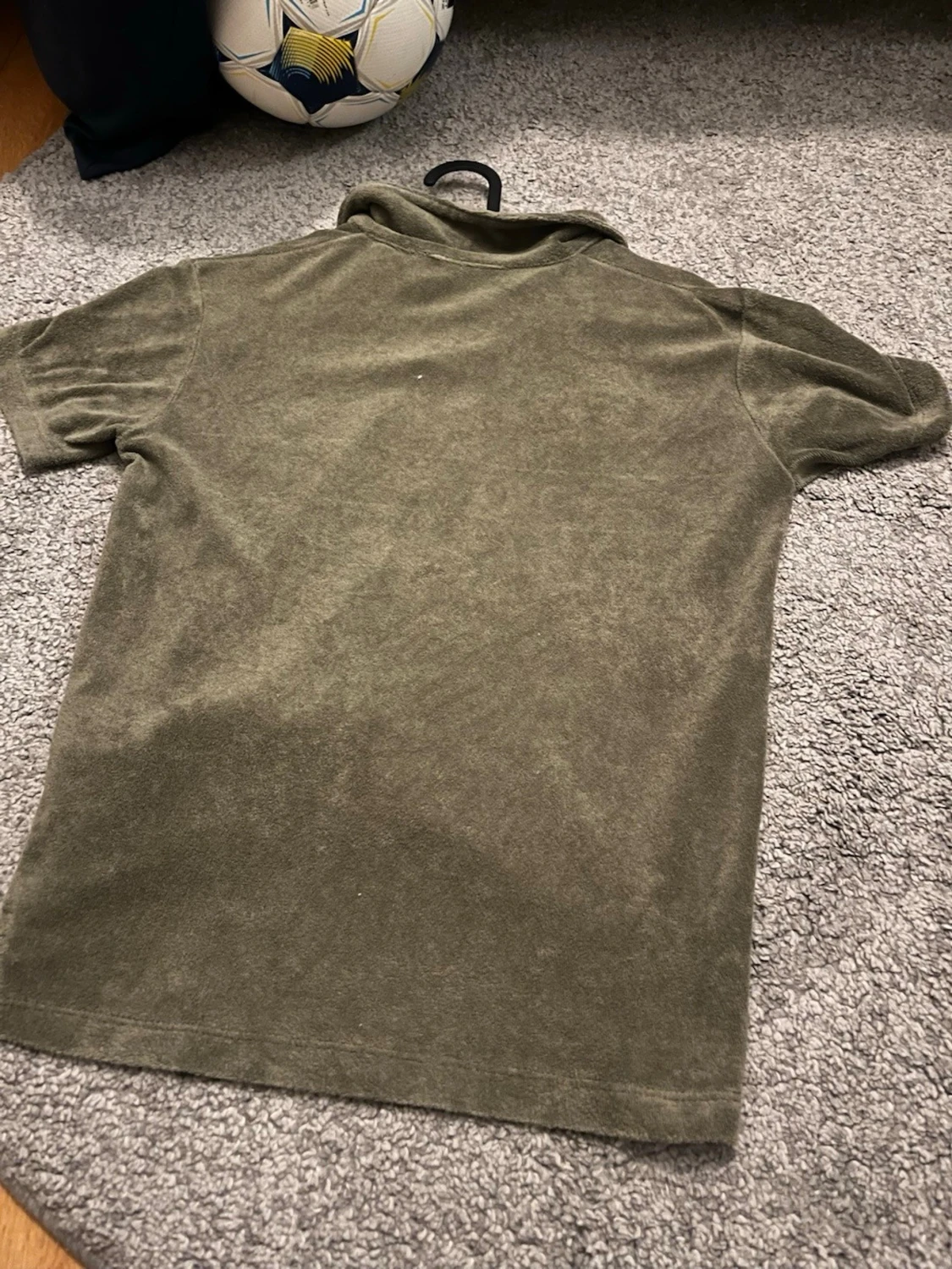 Olivgrön frottétopp med krage - 1