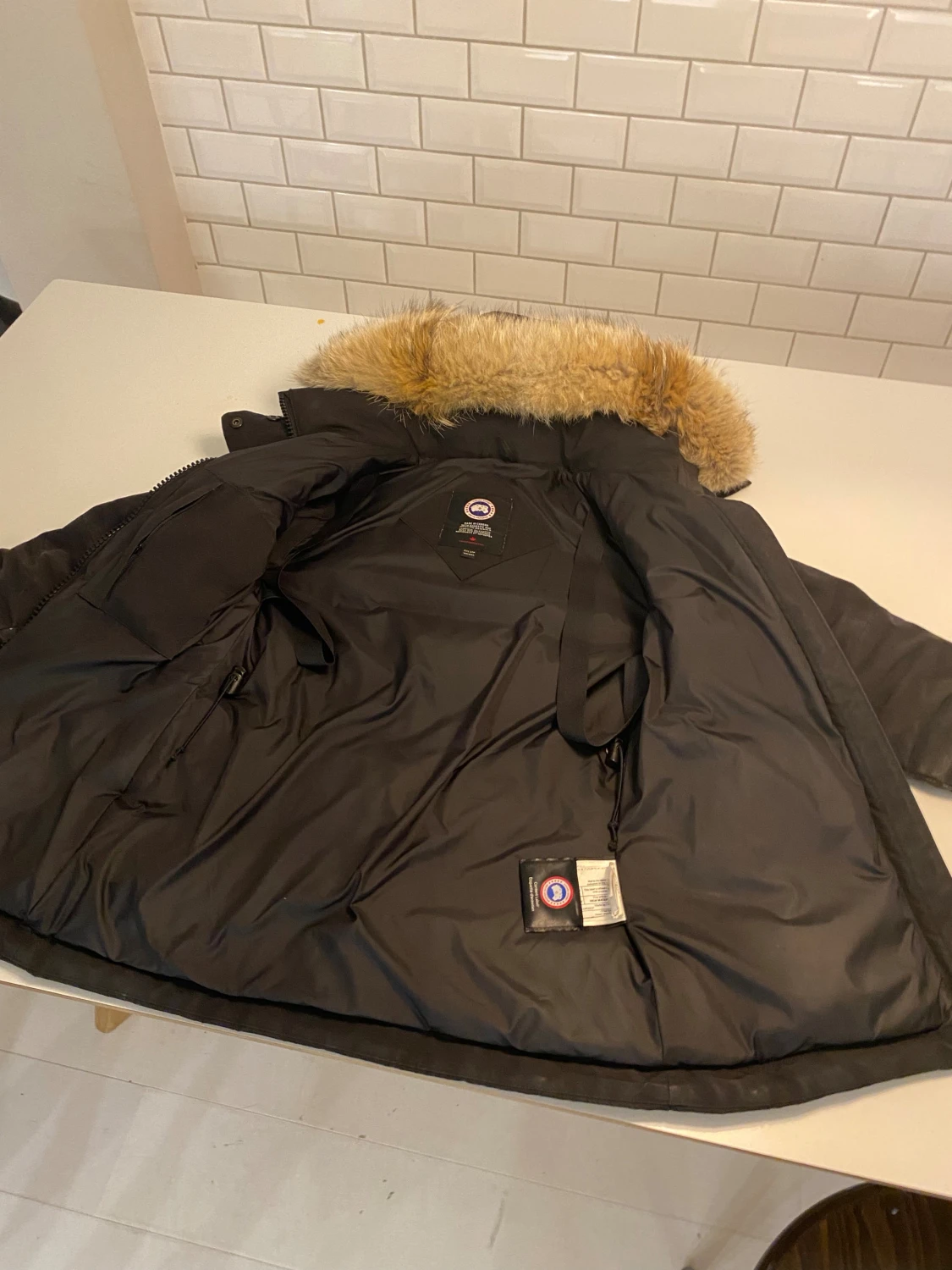  Chelsea parka Canada Goose dunjacka med päls luva  - 3