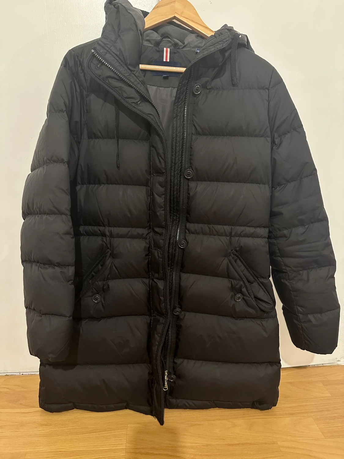 Svart lång GANT pufferjacka/dunjacka