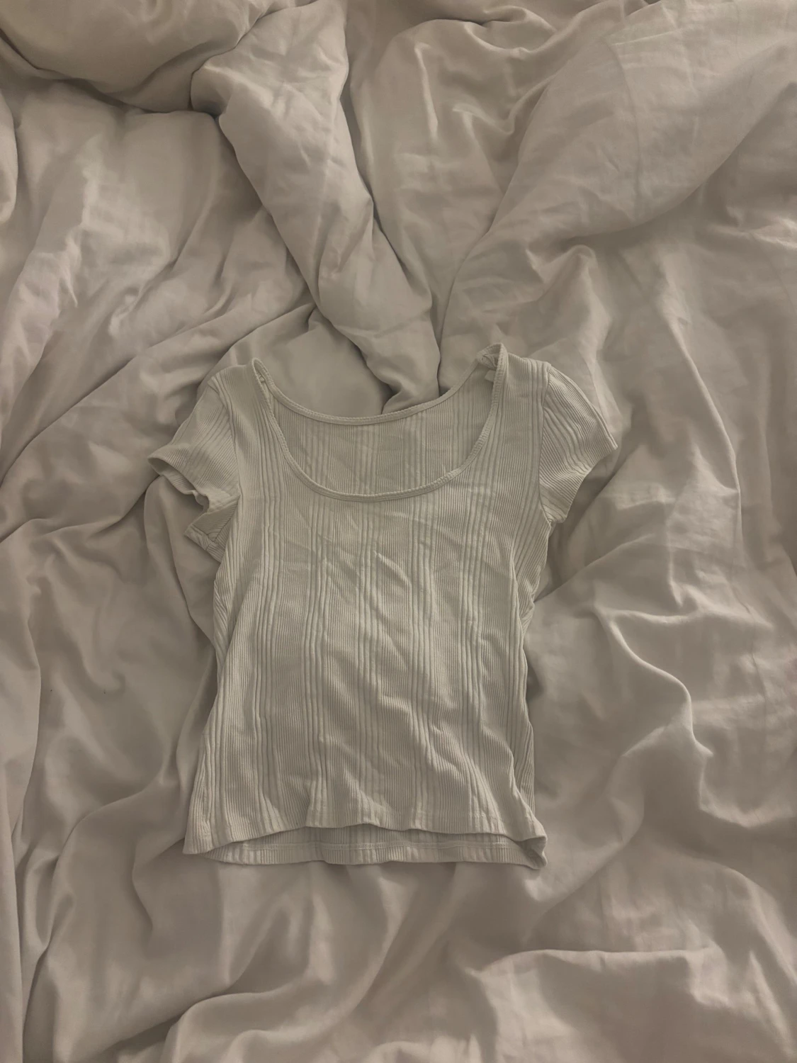 Ribbad vit topp från JDY XS