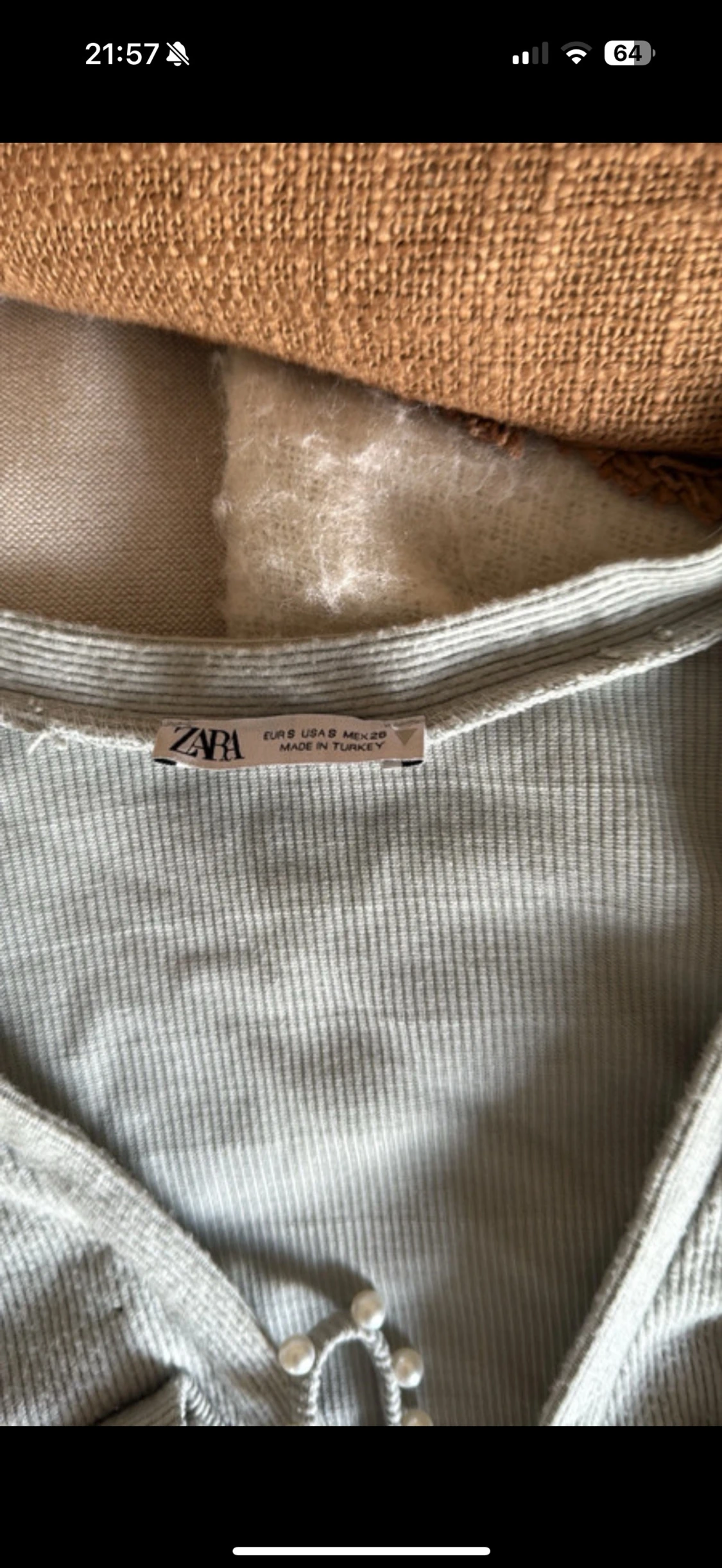 Ljusgrå croppatt set med pärlor från Zara - 4