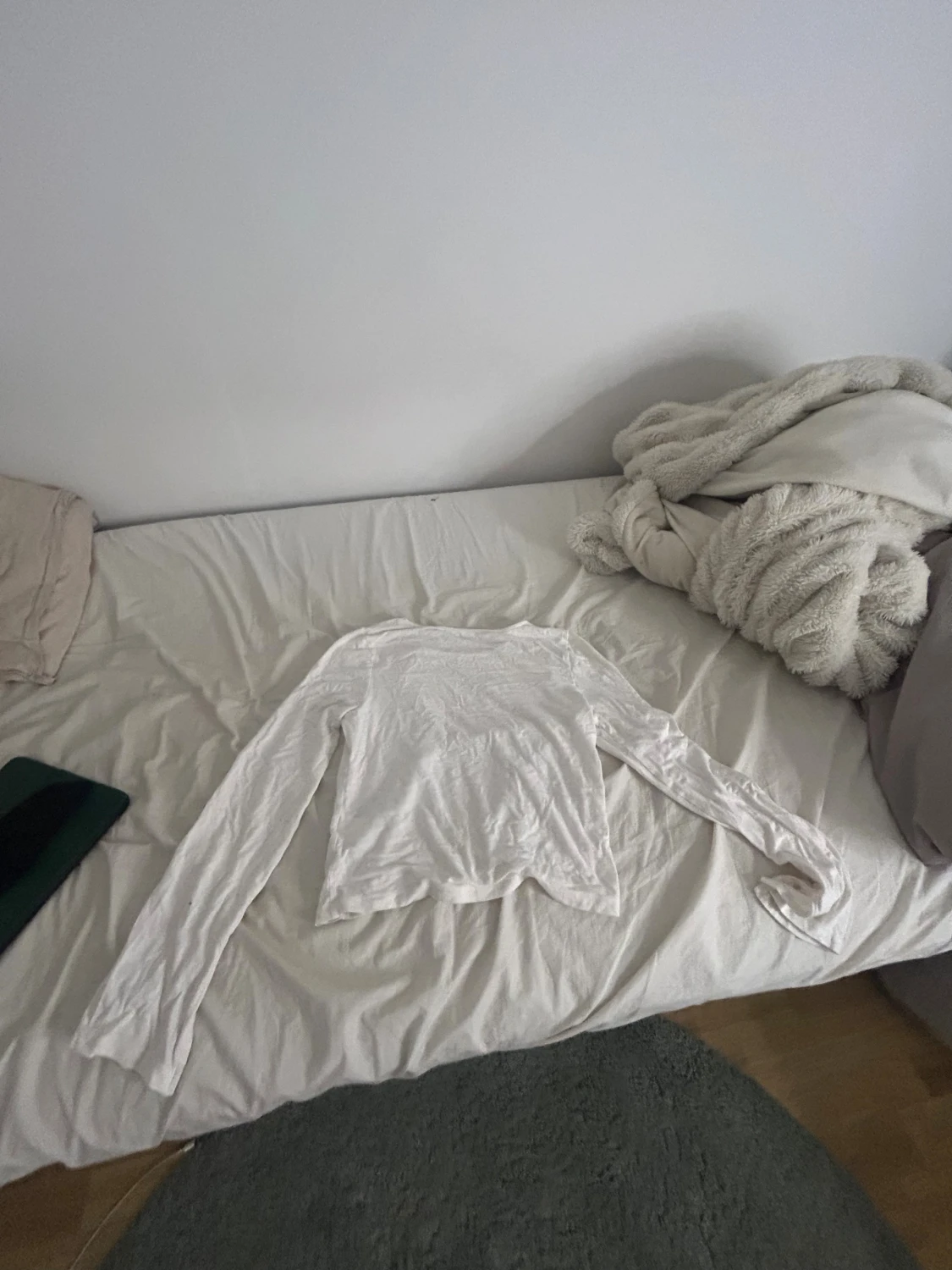 Vit långärmad basic tröja - 1