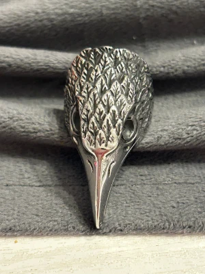 Ring i rostfritt stål storlek 22,1 mm - Helt ny ring i storlek 21,1 mm. Material i rostfritt stål. Jättebra kvalité.