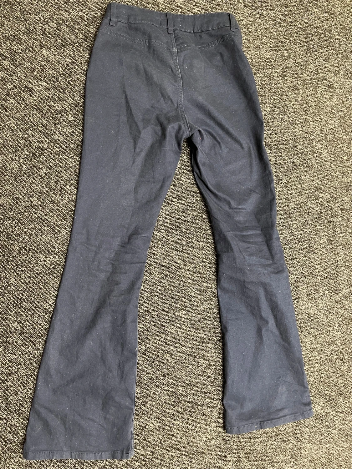 Mörkblå bootcut byxor från Lindex - 1