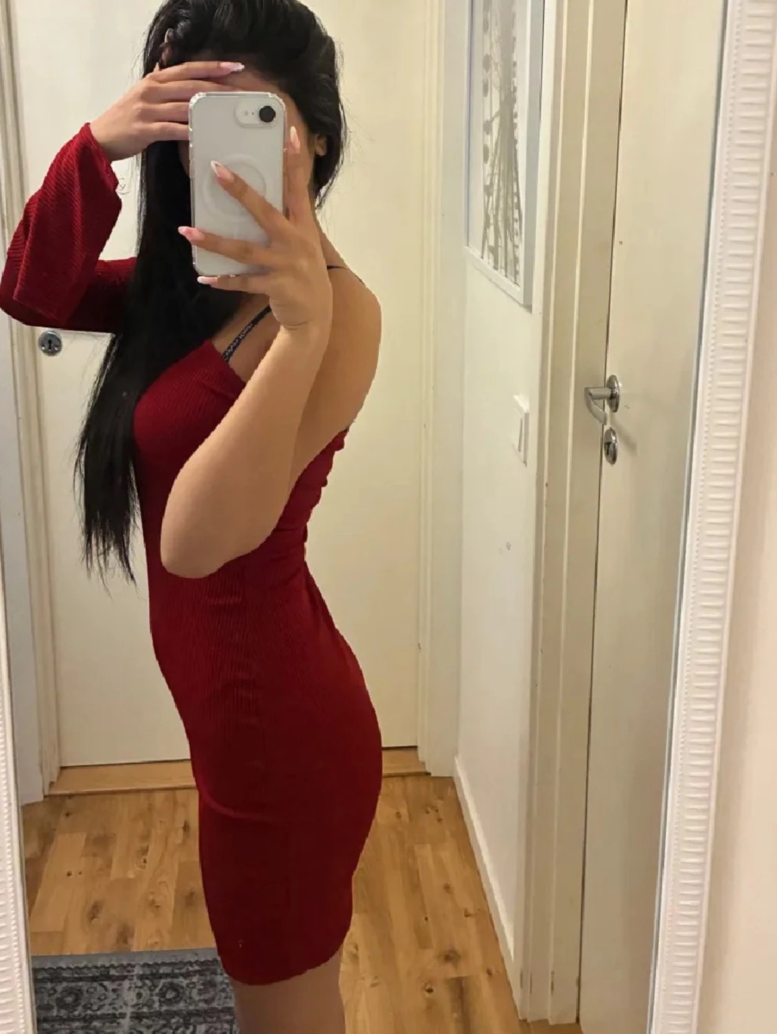 Röd oneshoulder kortklänning - 3