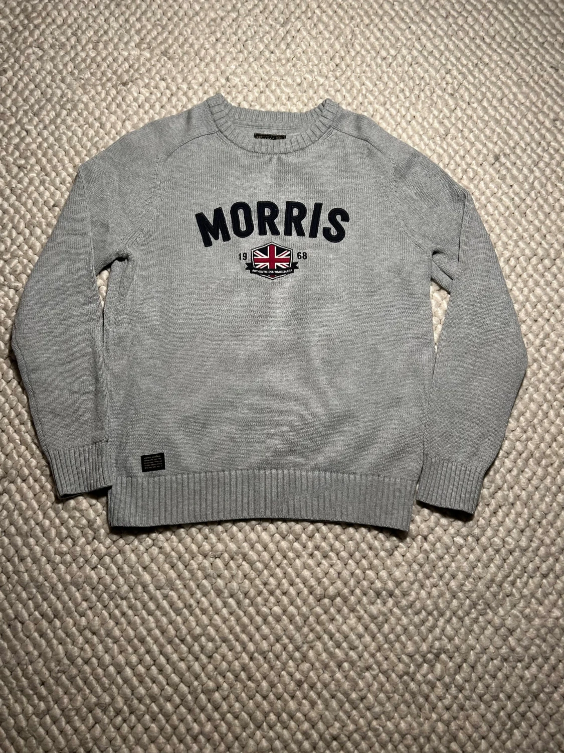 Grå stickad tröja Morris S