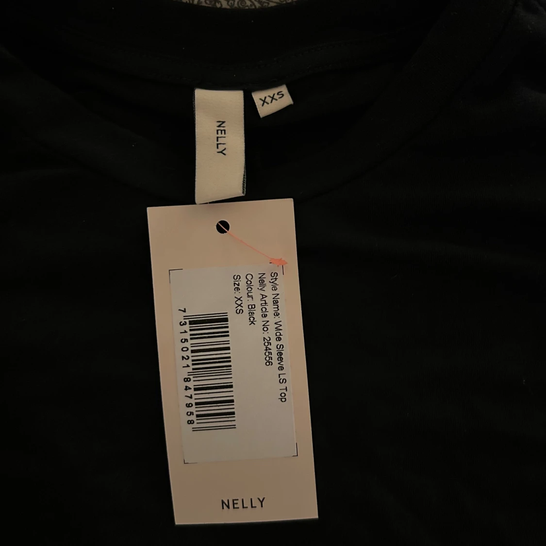 Svart långärmad topp från Nelly - 1