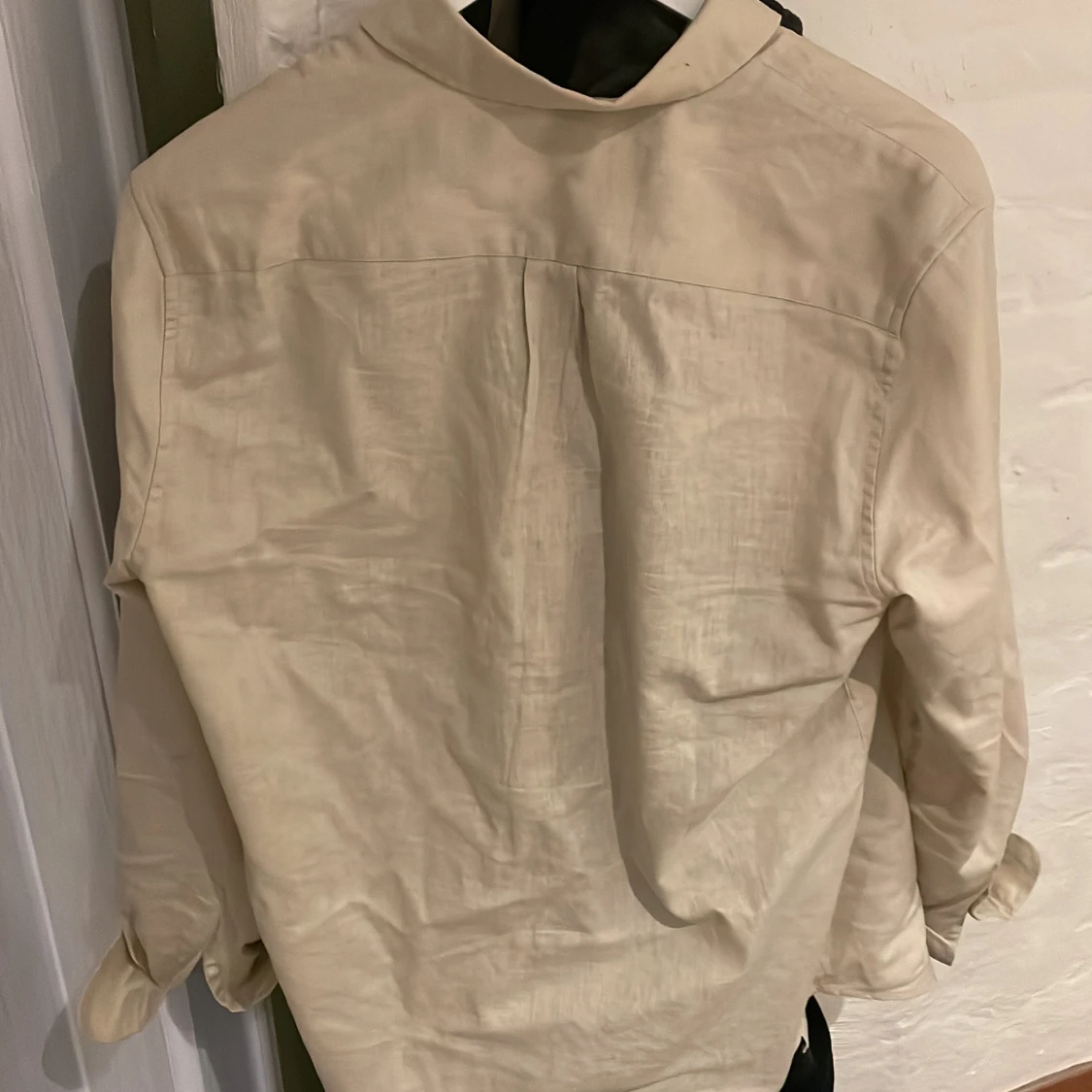 Beige linneskjorta från Samsøe Samsøe - 1