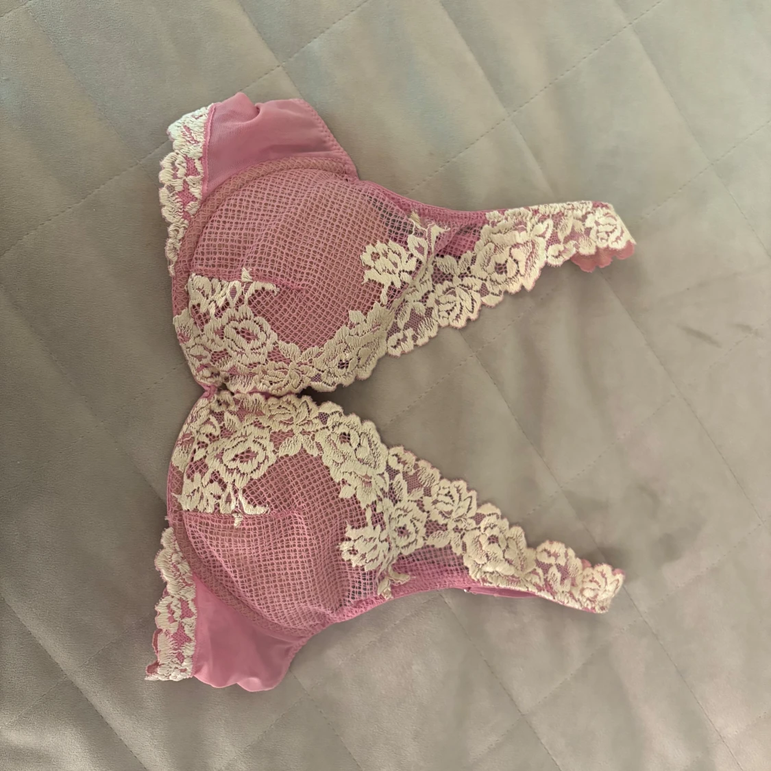 Rosa intimissimi bh