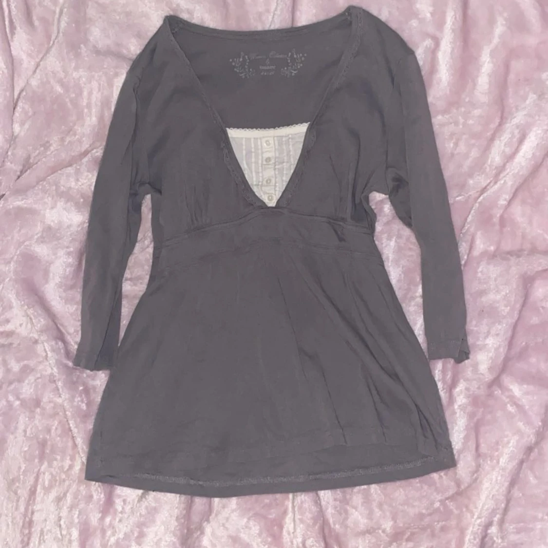 Söt tröja med spets