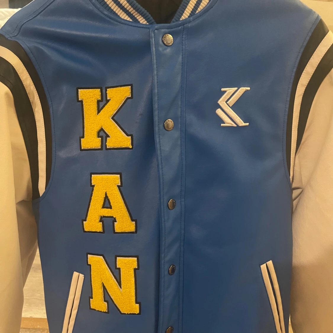 Karl Kani blå och vit bomberjacka - 3