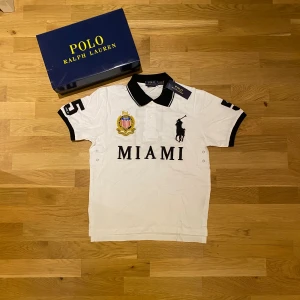 Ralph lauren shirt - ✅ Polo Ralph lauren chief keef shirt Miami. (R€p)  📊 Colour: White & black  📏 Size: Small (S) (please seek measurements for reassurance)  📐 Measurements: Pit to pit – 48cm Collar to hem – 61cm  ♻️ New. Not worn.  💬 If you got any questions don’t hesitate to  ask!   I ship on the same day or the next day🤝  💰 Im also open for resonable offers - feel free to make one✌️
