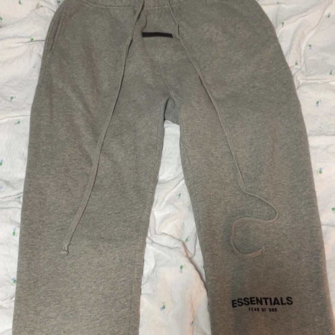 Grå Essentials Fear of God tracksuit - 3