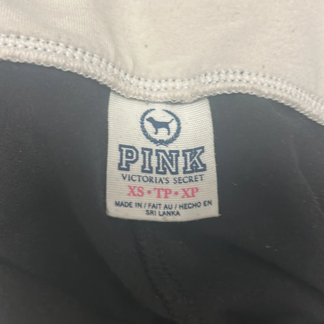 Svarta PINK byxor med paljetter XS - 3