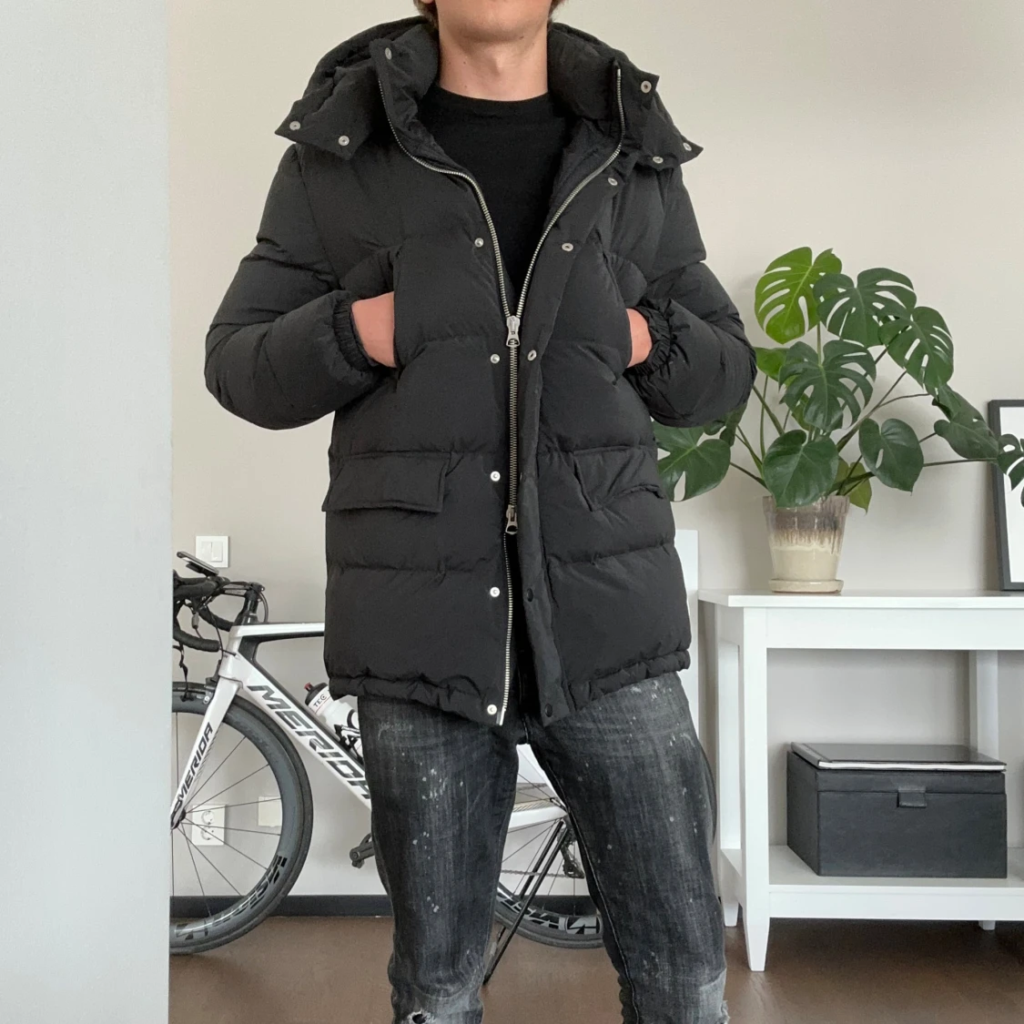 Svart dunjacka från Grifoni