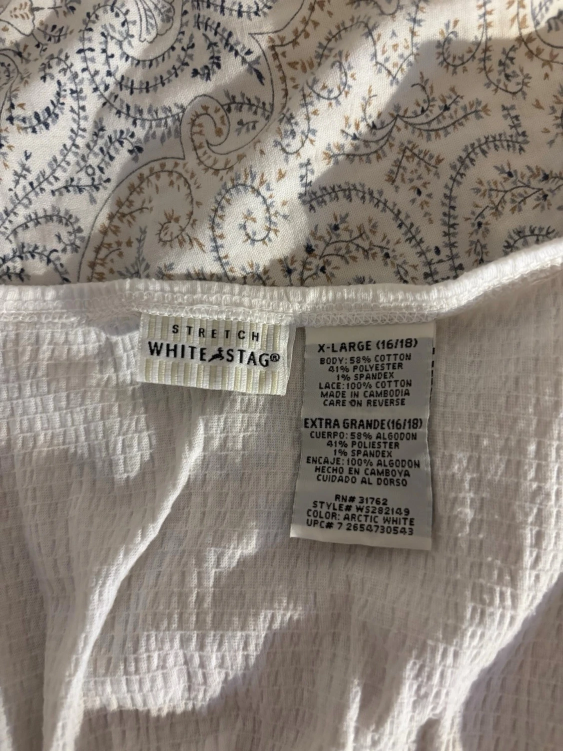 Vit blus med spetsdetaljer White Stag - 1