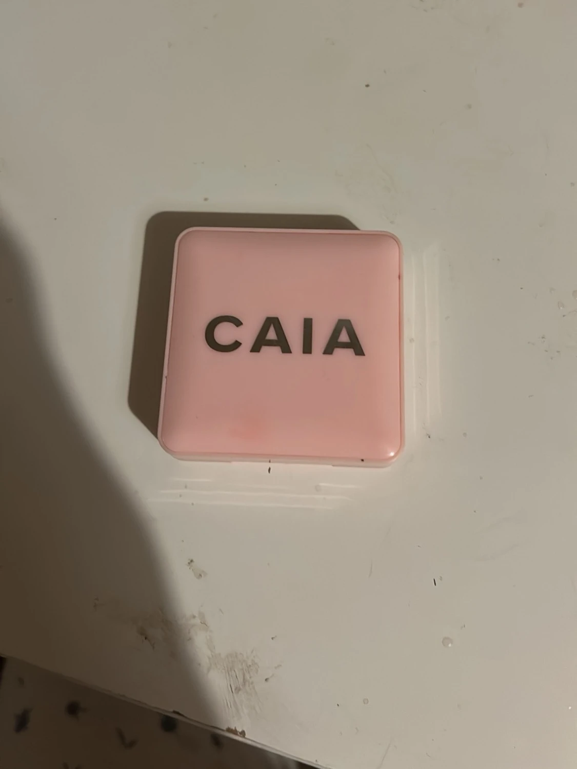 CAIA krämrouge i rosa dosa