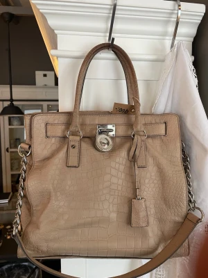 Michael Kors - Vintage MK läderväska 