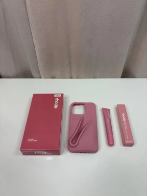 Rhode - Rhode skal. Iphone 15 pro. Ribbon🩷.