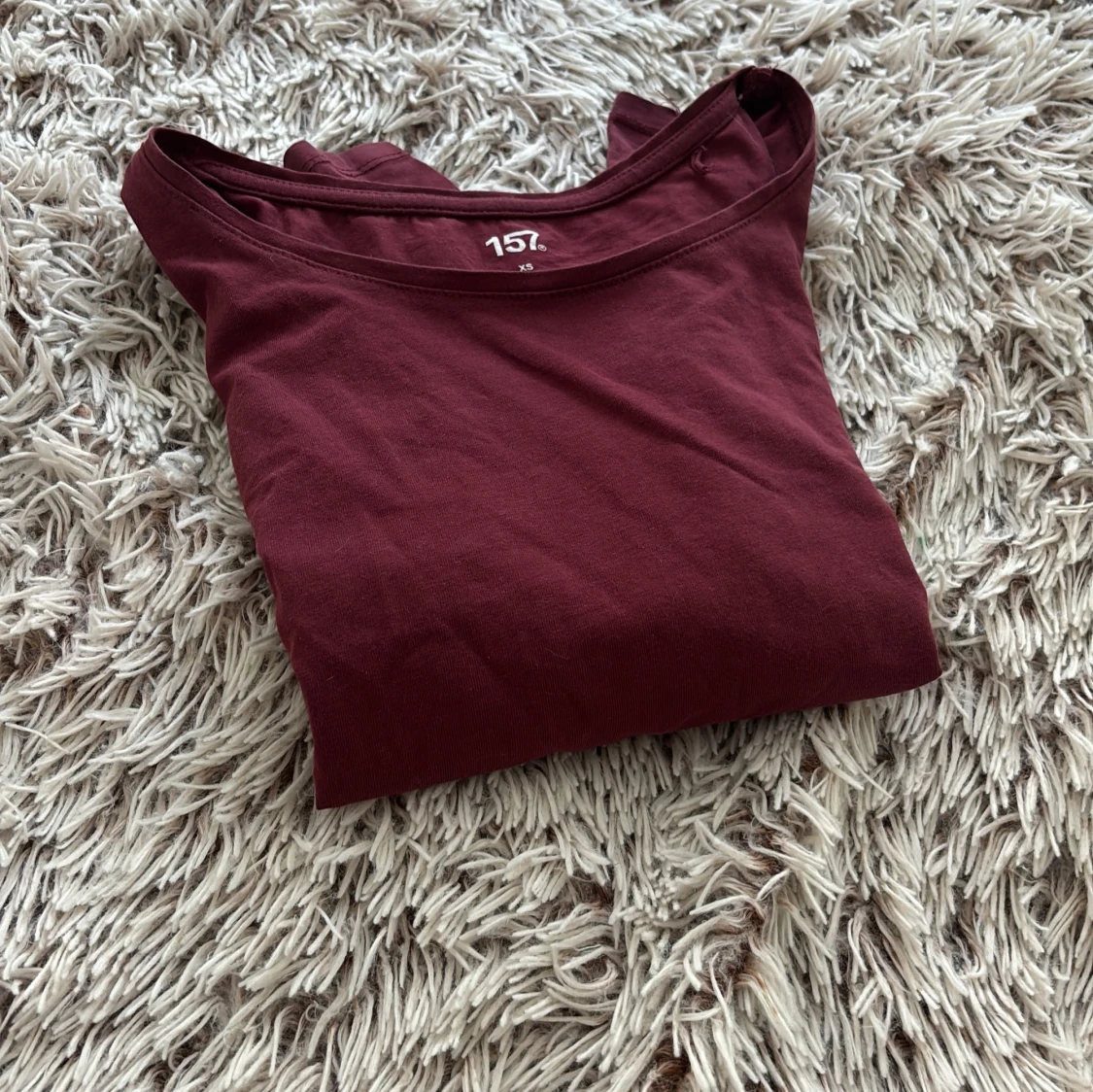 Vinröd långärmad topp från 157 - 1