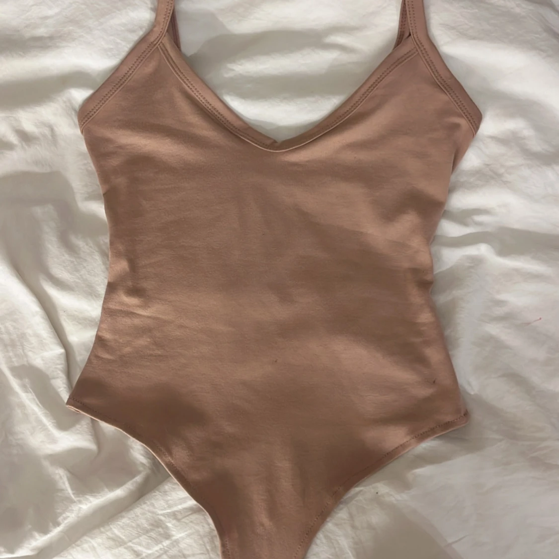 Beige rosa body från shein