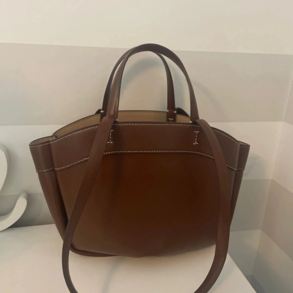 Brun axelväska från Zara