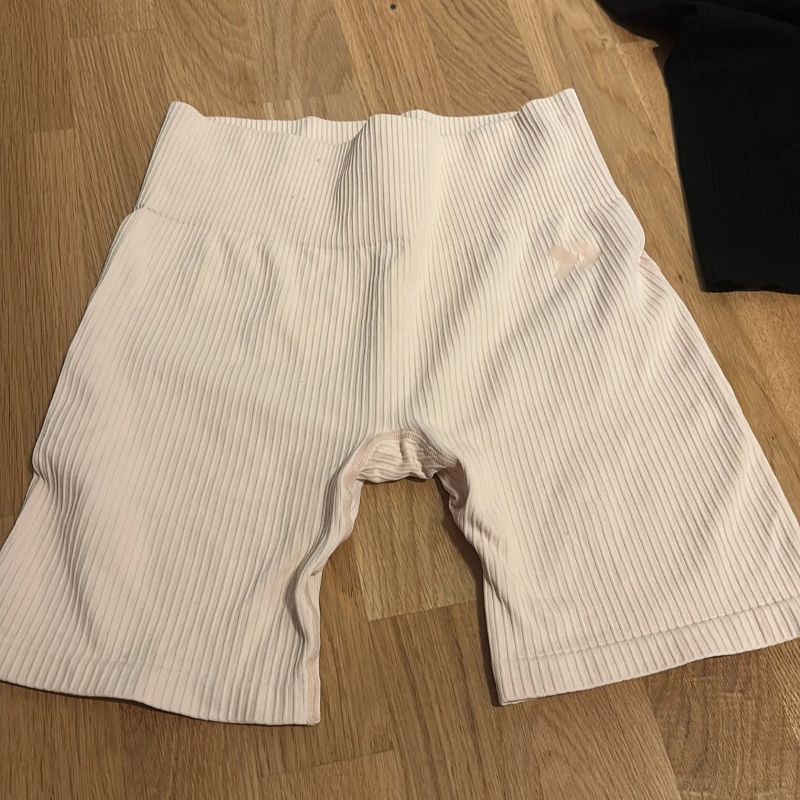  cykelshorts i olika färger och mönster - 2