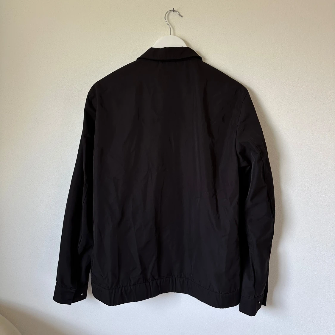 Svart vindjacka från Selected Homme - 1