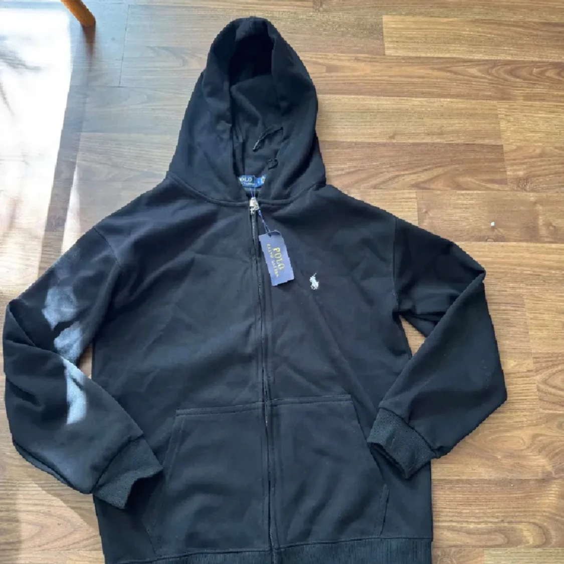 Svart hoodie från Polo Ralph Lauren - 2