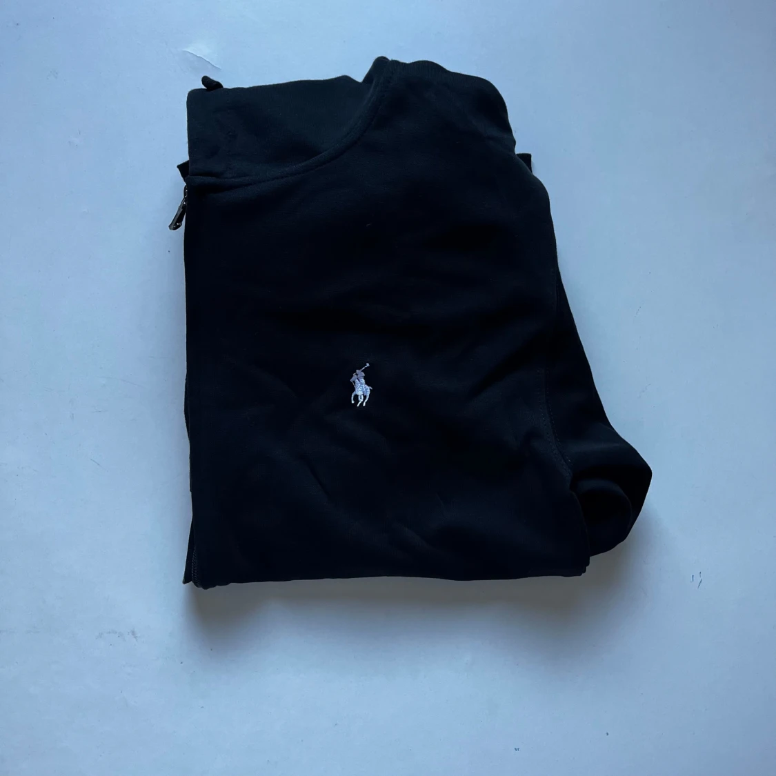 Svart hoodie från Polo Ralph Lauren - 4