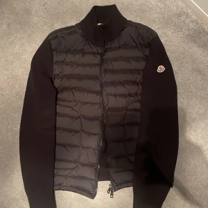 Moncler cardigan - Bra skick