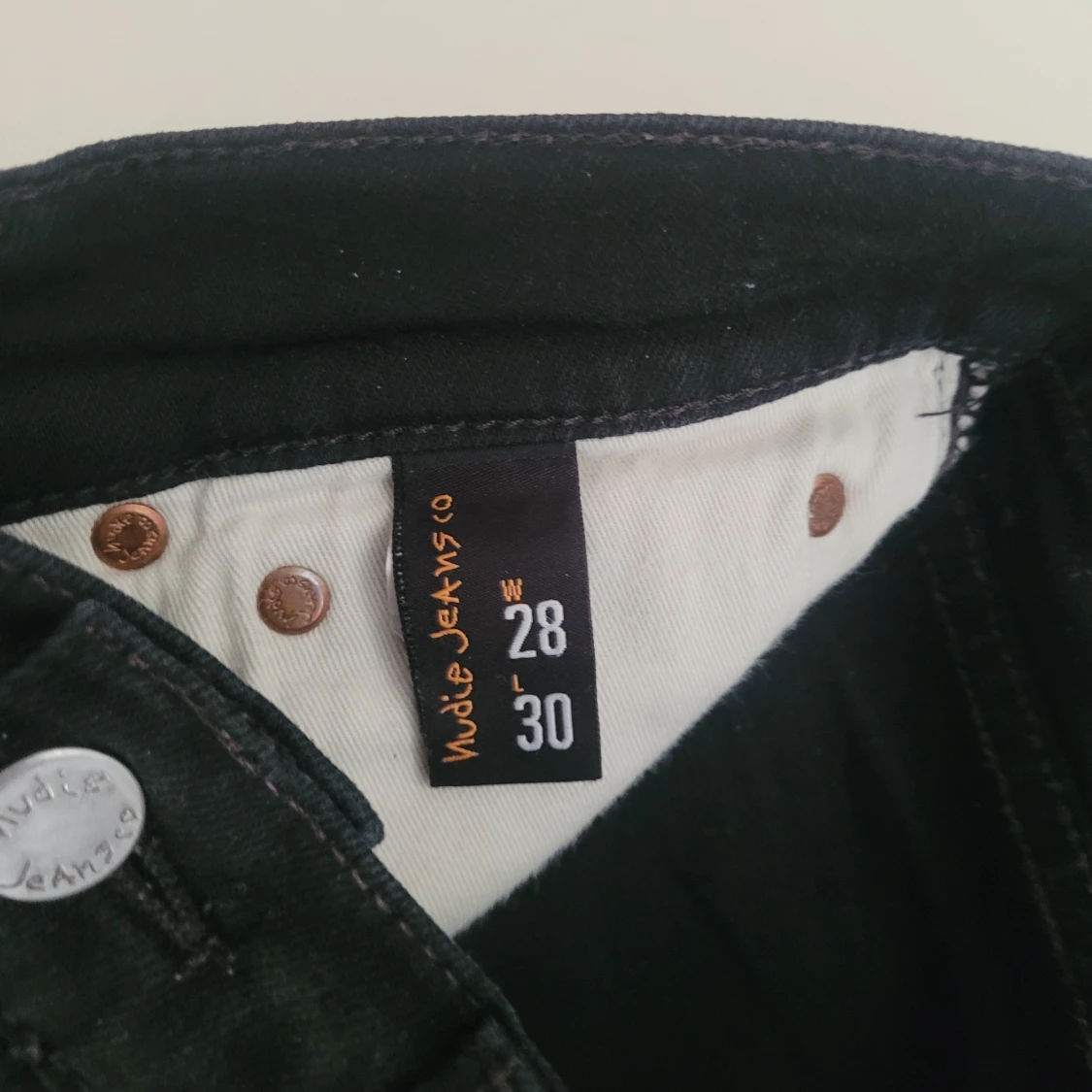 Svarta jeans från Nudie Jeans, 28/30 - 2