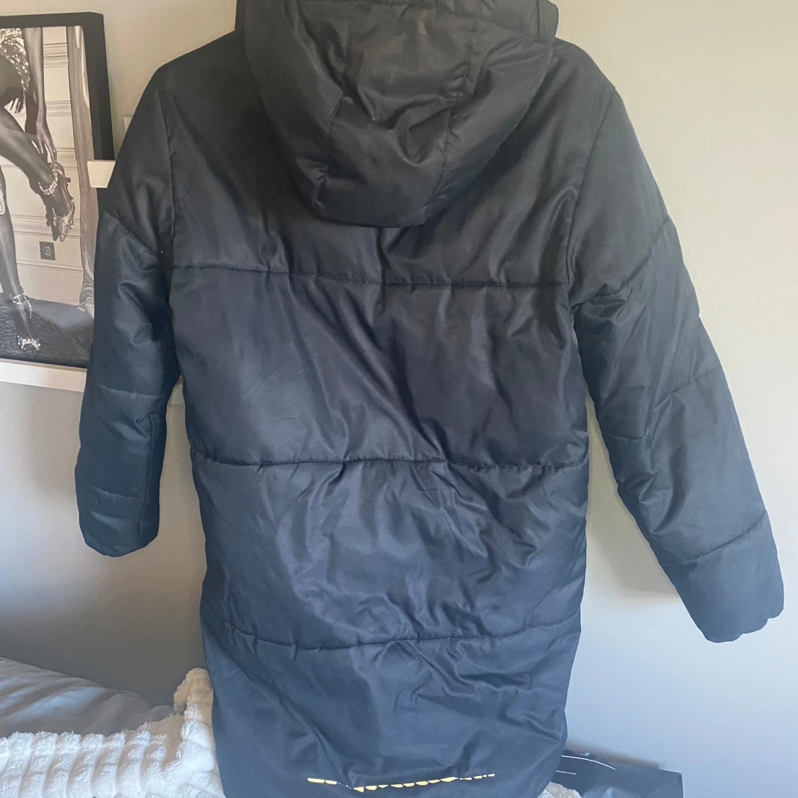 Svart lång pufferjacka Everest 158 - 1