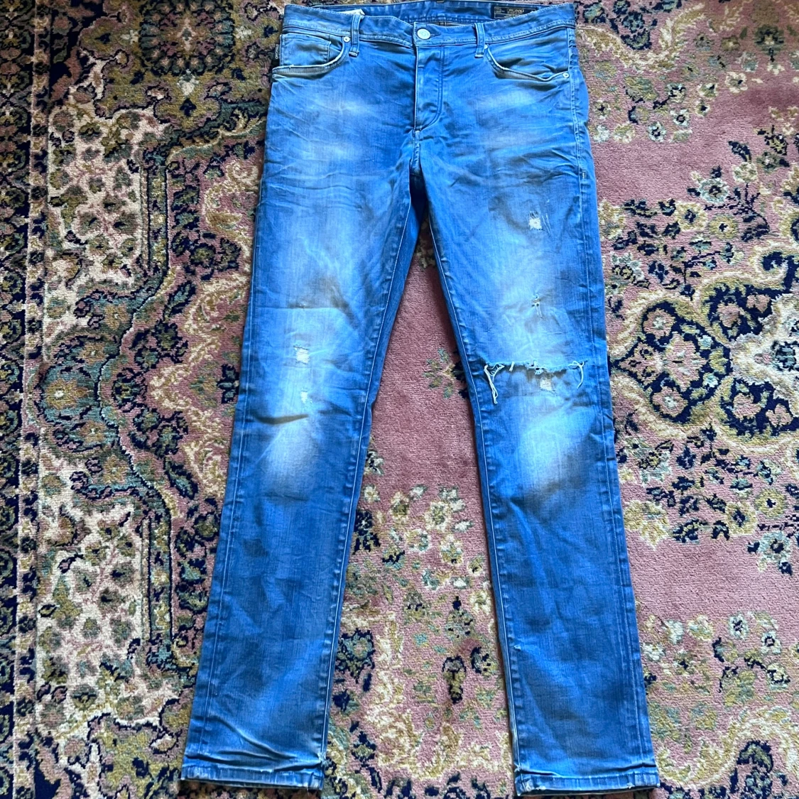 Blå slim jeans från Jack and Jones  - 2