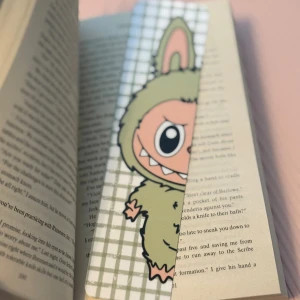 Labubu bokmärke  - Labubu bokmärke 