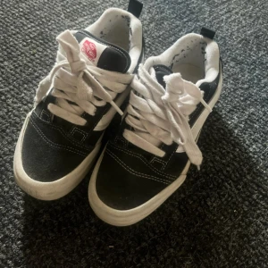 Vans skor - Säljer min jätte snygga vans skor pga att de inte kommer t användning längre.