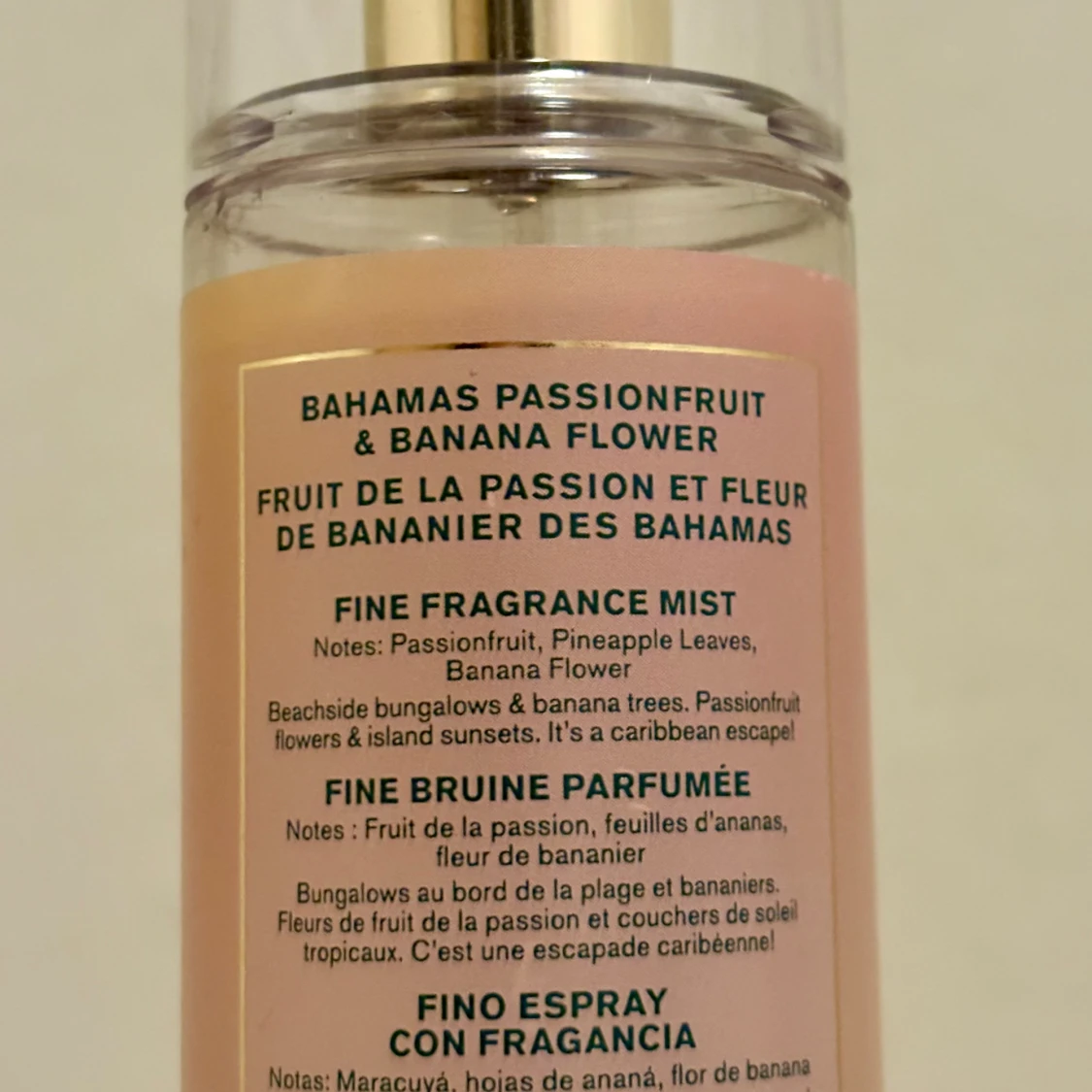 Bath & Body Works Bahamas Passionfruit & Banana Flower 236 ml - 1