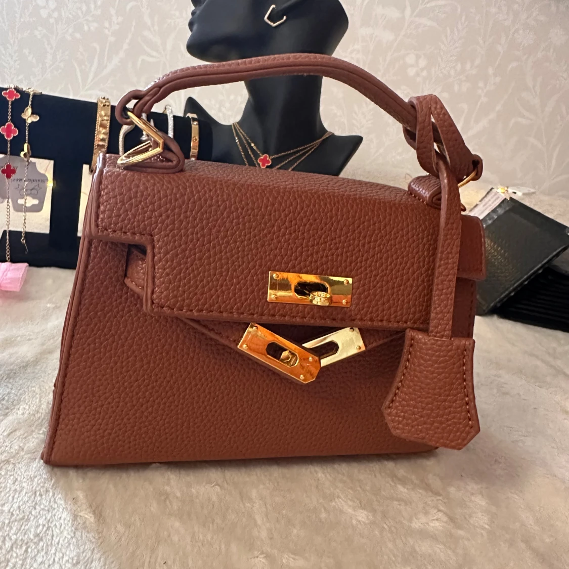 Brun handväska/axelväska - 1