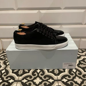 Lanvin skor  - Svarta lanvin skor. Uk 7 .  Storlek 42 . Mycket bra skick 