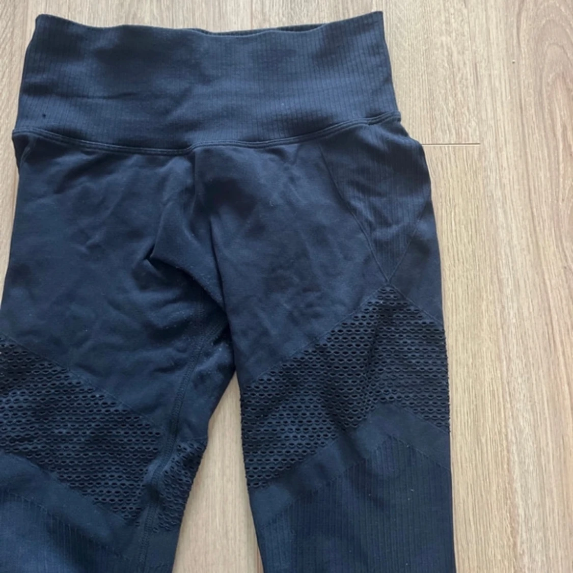 Svarta träningstights från Aim’n  - 1