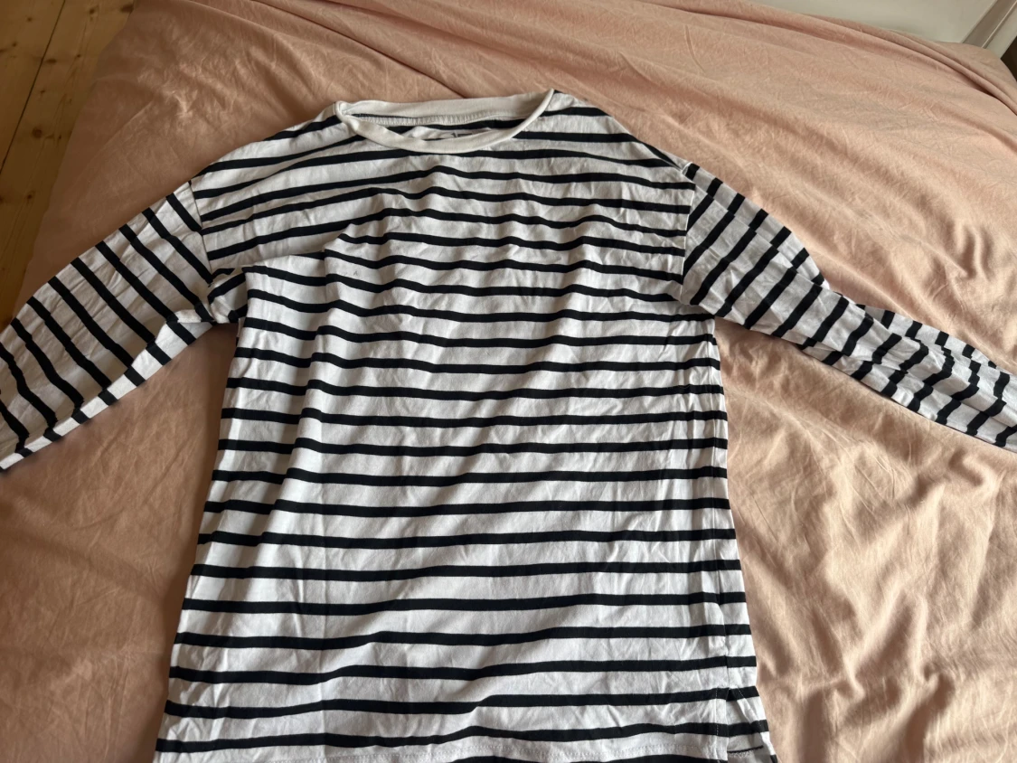 Randig långärmad tröja i bomull - 3