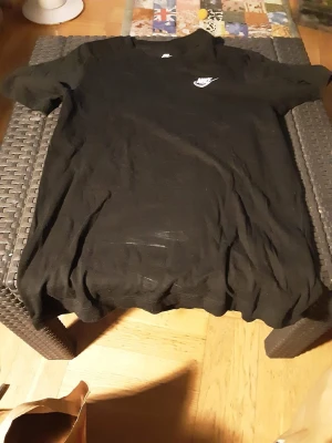 Nike tröja - Fin hel