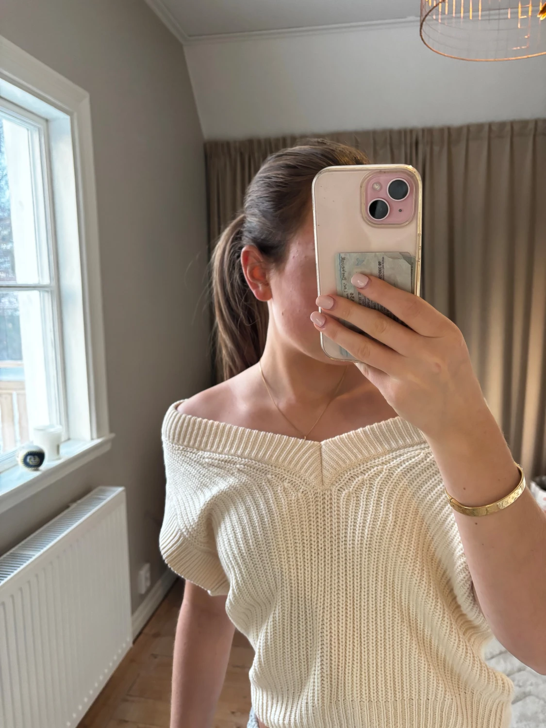 Krämvit stickad croppad topp - 1