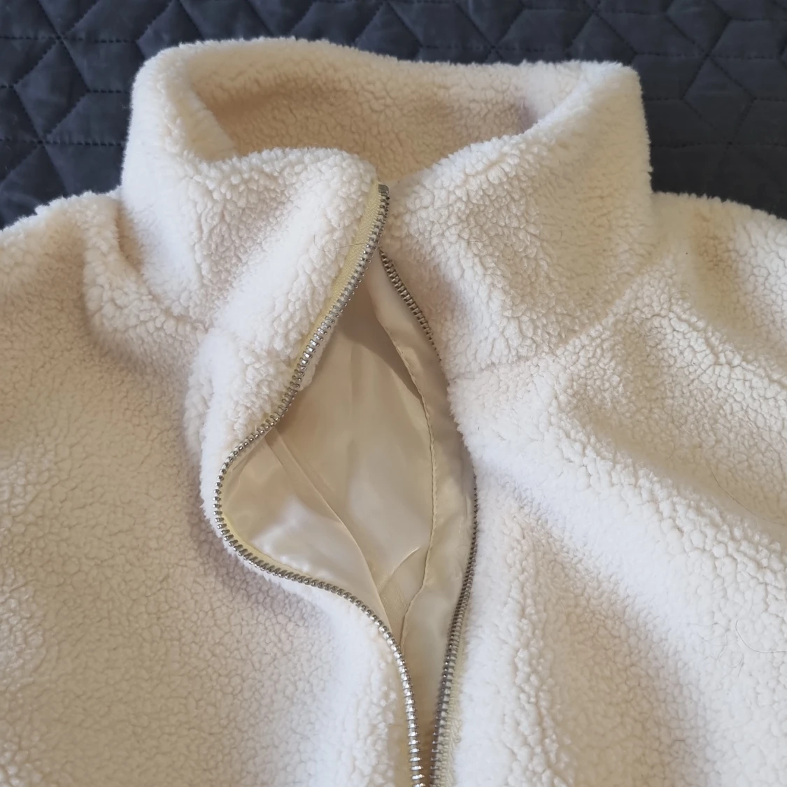 Beige teddyjacka med dragkedja M - 2