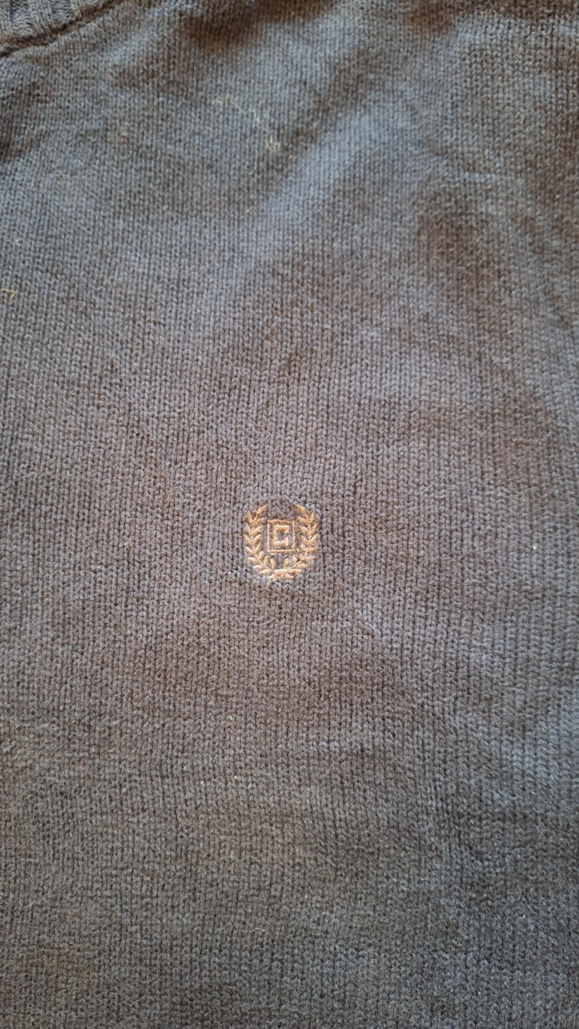 Marinblå stickad tröja från CHAPS med halvpolokrage och knappar - 2