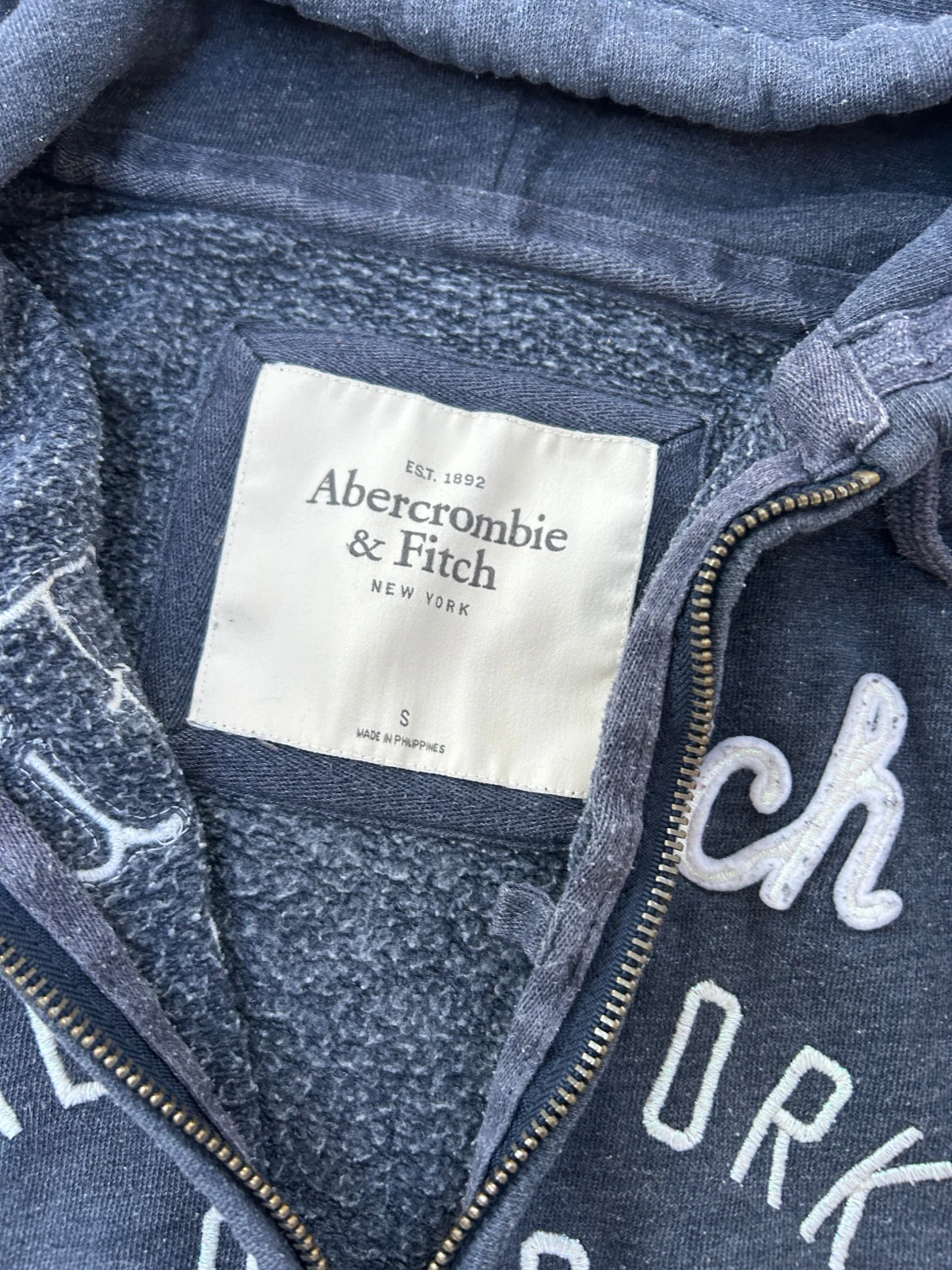 Abercrombie & fitch zip  - 3