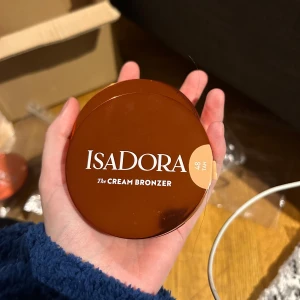 Isadora The Cream Bronzer 48 Tan - helt nya & oanvända, 80kr styck.