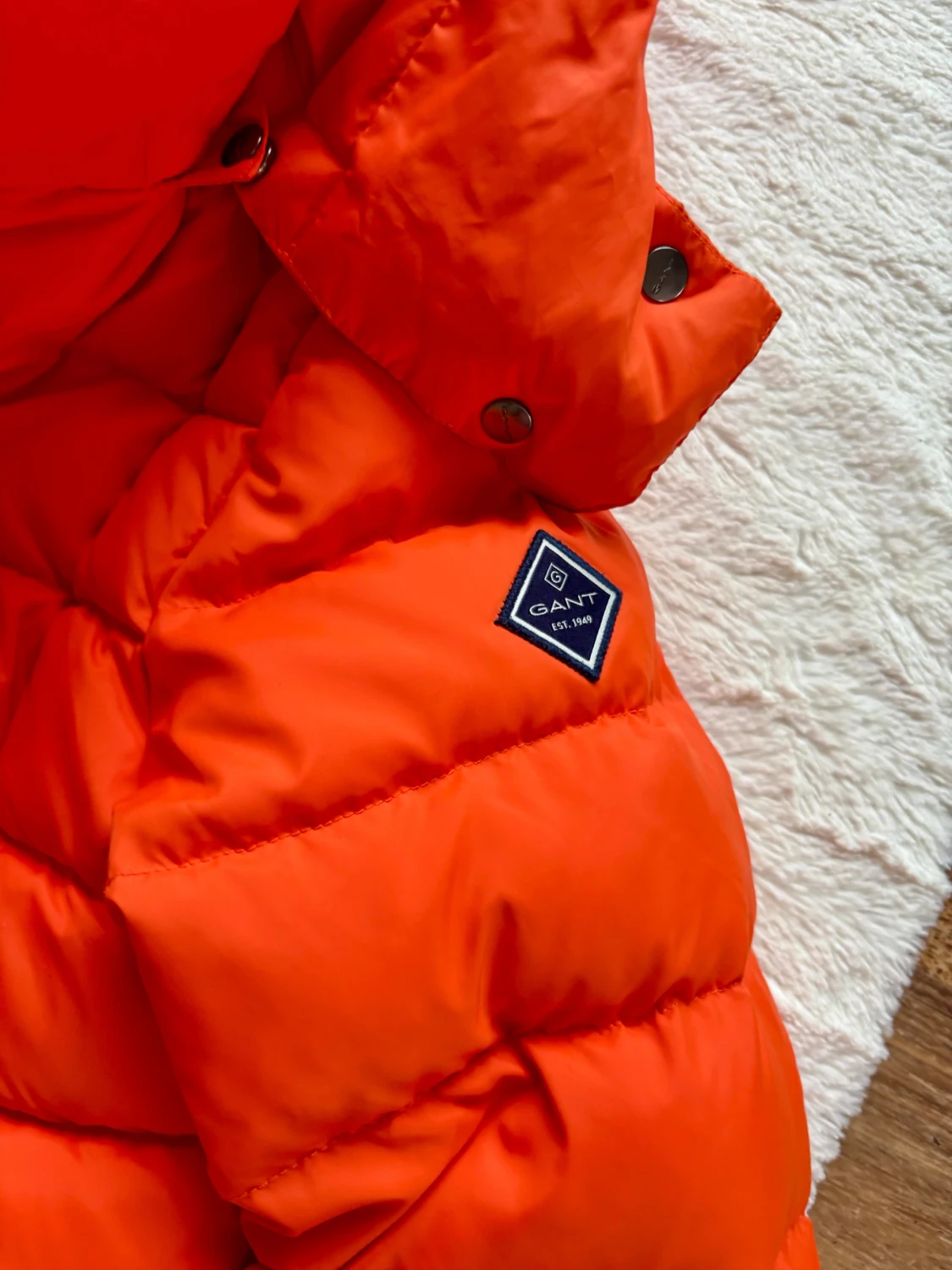 Orange pufferjacka från GANT - 2