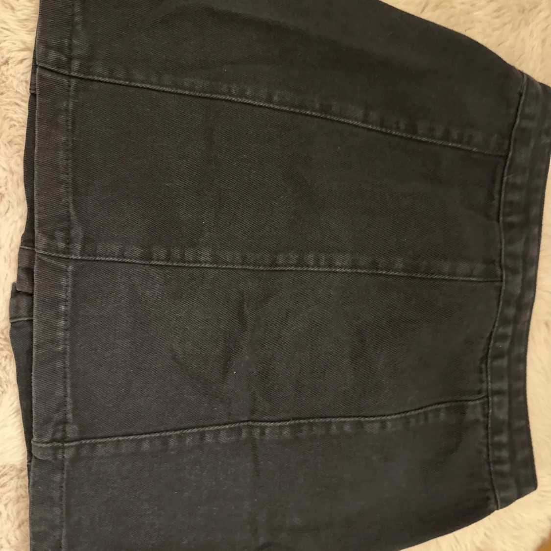 Svart jeanskjol från I Saw It First - 3